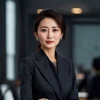 第一会所首席运营官沈若兰，专业女性形象，着深色正装，背景为会议室，气质干练